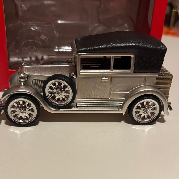 Timex Silver Vintage Car Mini Clock - Picture 3 of 9